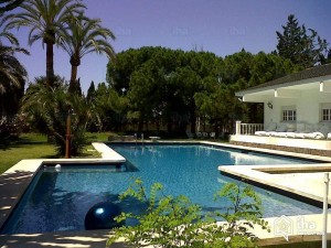 Charming-vacation-rental-Alicante-Grand-Duchess_1